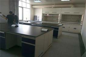 通風柜安裝現場