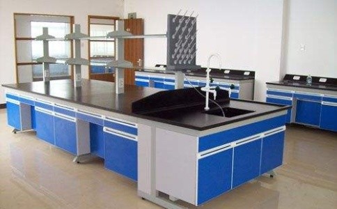 哪些因素會影響成都實驗臺的價格？