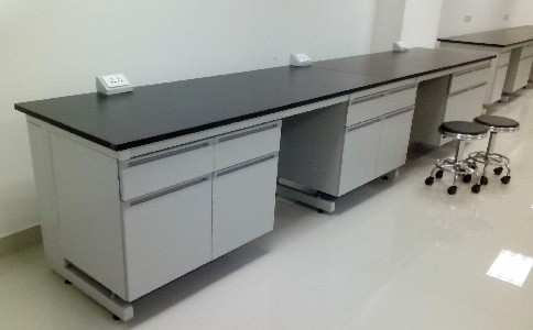 中央臺、邊臺、儀器臺具有哪些相同點與不同點？