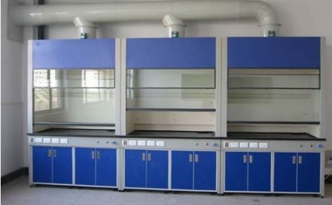 成都通風(fēng)柜廠家：通風(fēng)柜選擇哪種比較好用？