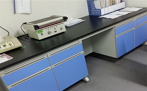 定制中央實驗臺要注意哪些事項